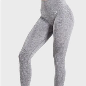 GYMSHARK LEGGINGS WITH TAG ATTACHED